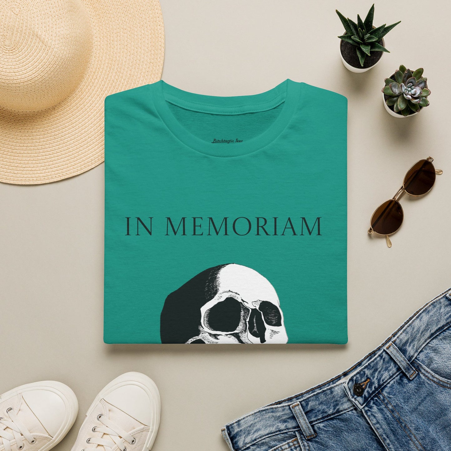 In Memoriam Skull Graphic T-Shirt, Unisex Casual Tee in Remembrance for the Death of Liberty