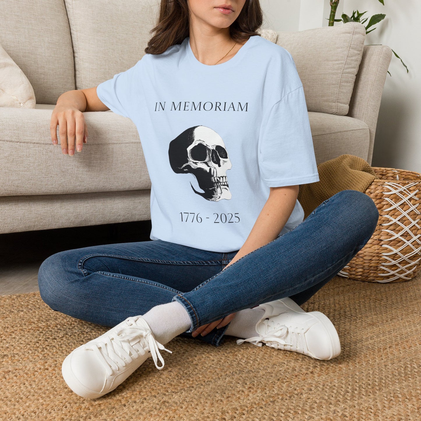 In Memoriam Skull Graphic T-Shirt, Unisex Casual Tee in Remembrance for the Death of Liberty
