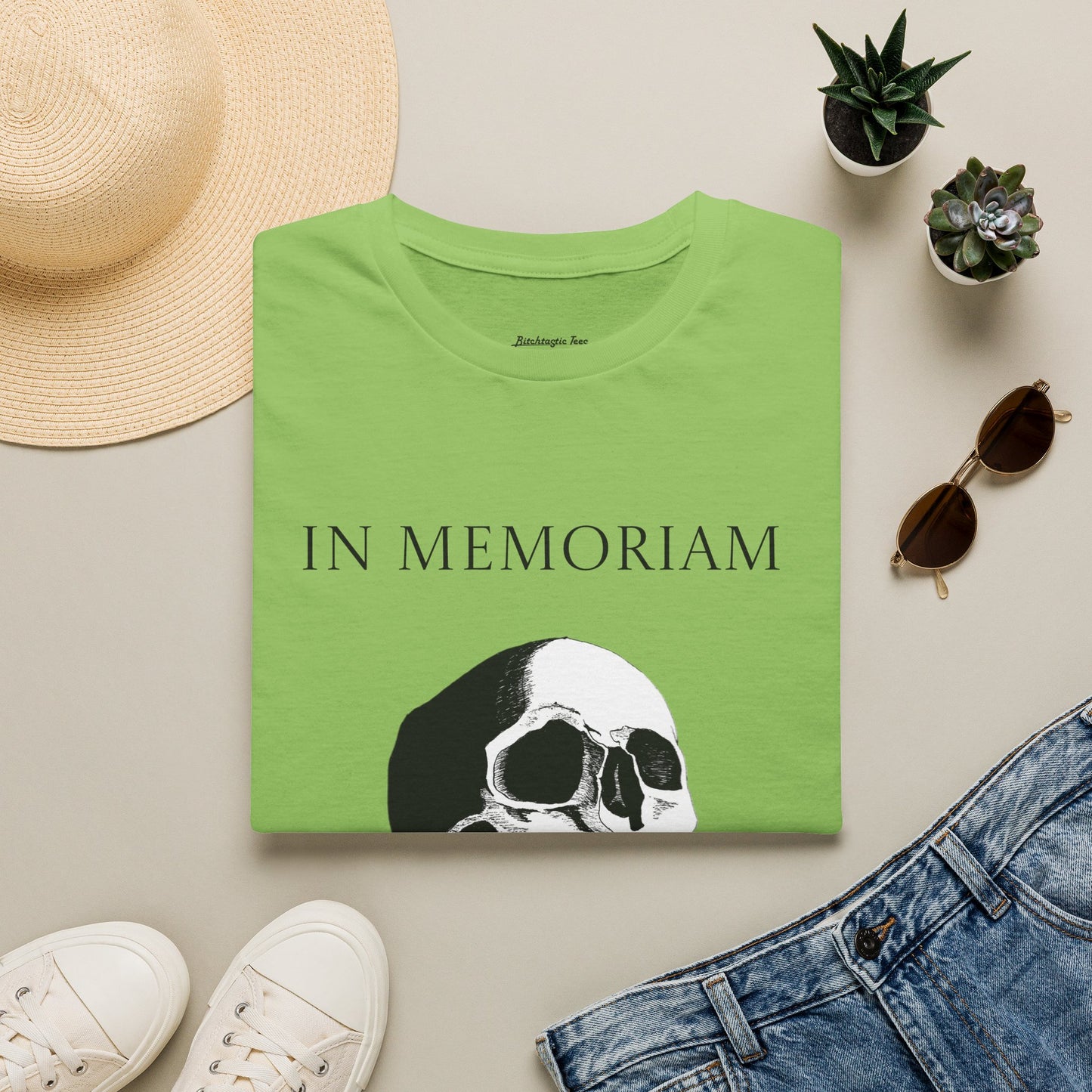 In Memoriam Skull Graphic T-Shirt, Unisex Casual Tee in Remembrance for the Death of Liberty