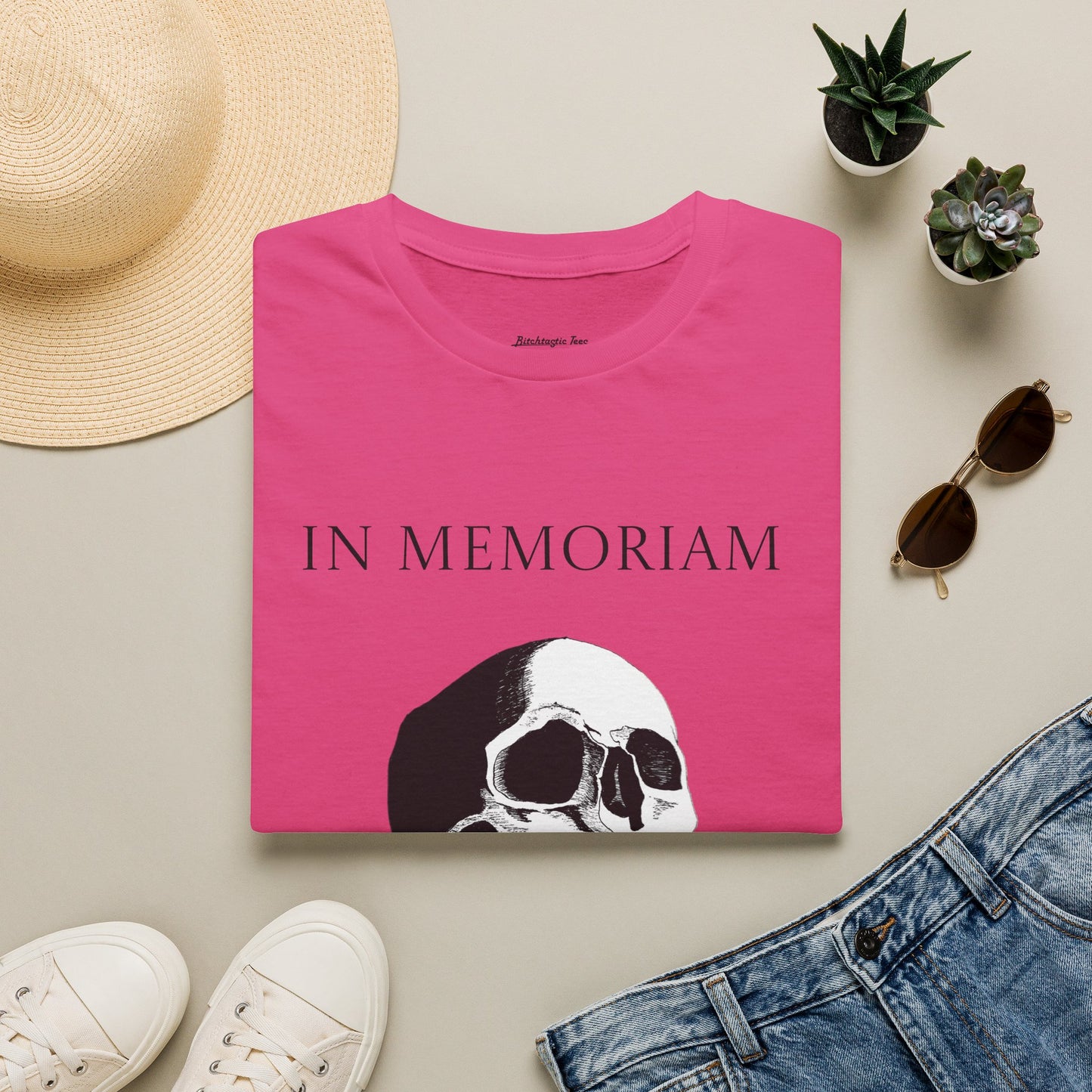In Memoriam Skull Graphic T-Shirt, Unisex Casual Tee in Remembrance for the Death of Liberty