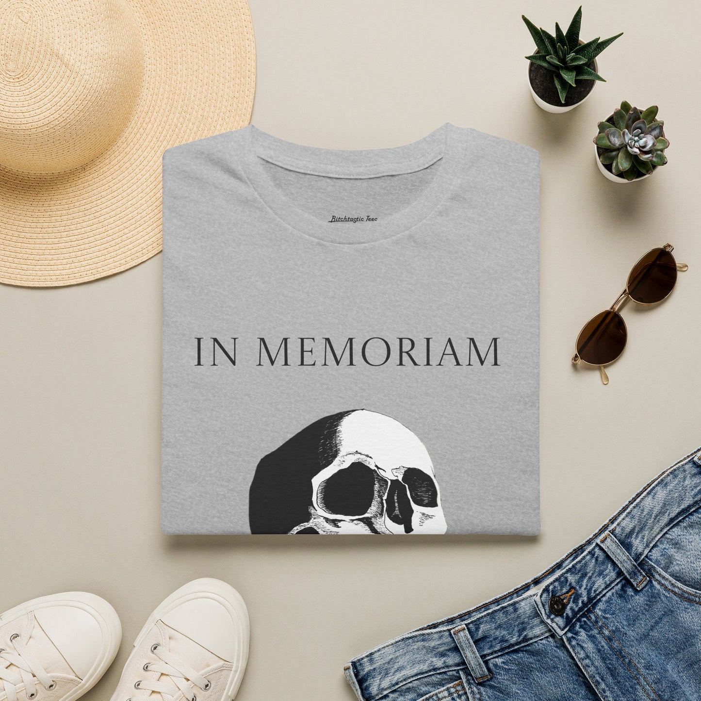 In Memoriam Skull Graphic T-Shirt, Unisex Casual Tee in Remembrance for the Death of Liberty