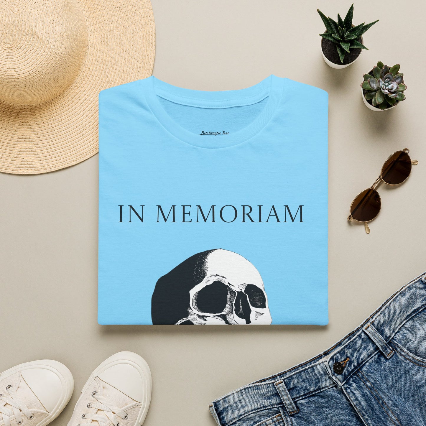In Memoriam Skull Graphic T-Shirt, Unisex Casual Tee in Remembrance for the Death of Liberty