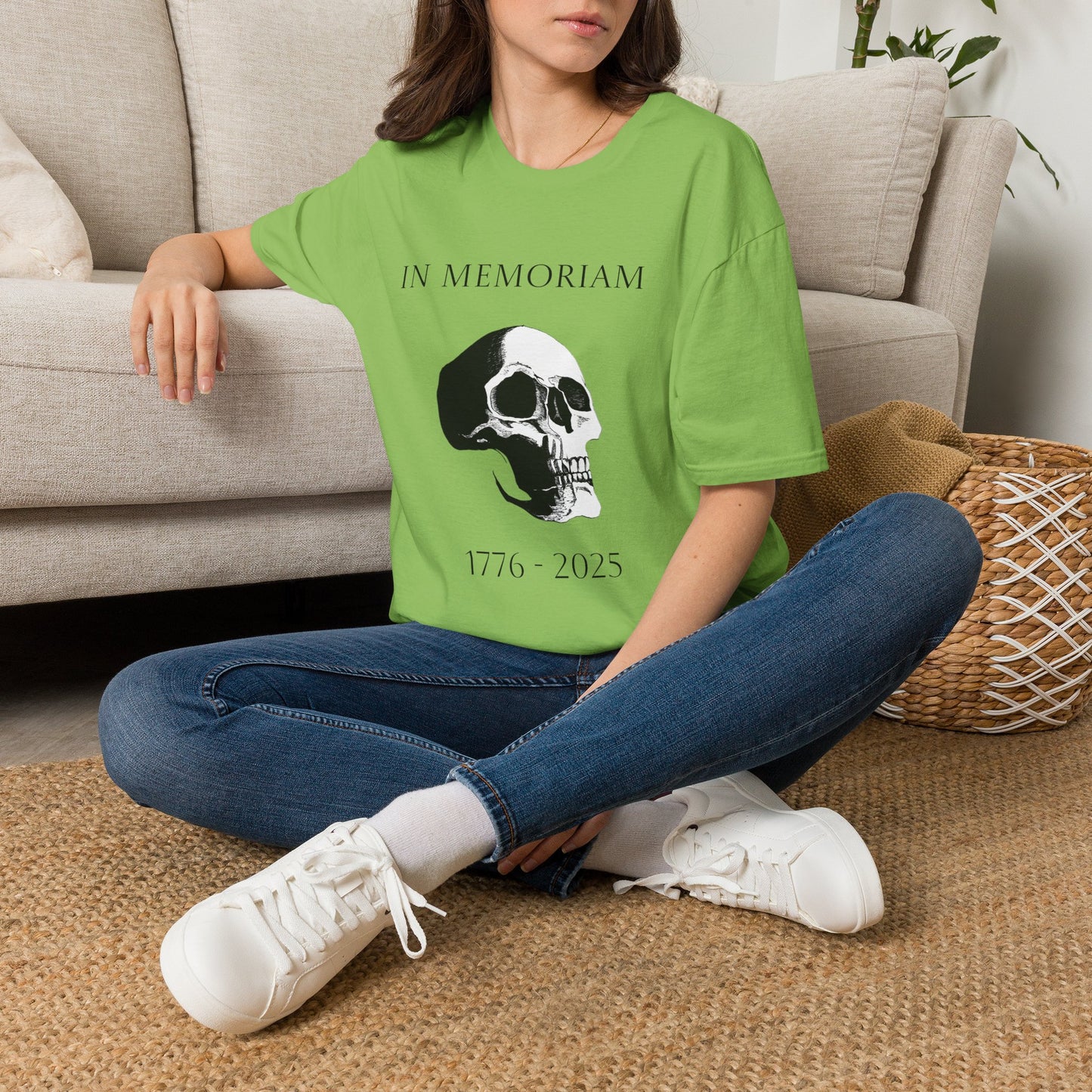 In Memoriam Skull Graphic T-Shirt, Unisex Casual Tee in Remembrance for the Death of Liberty