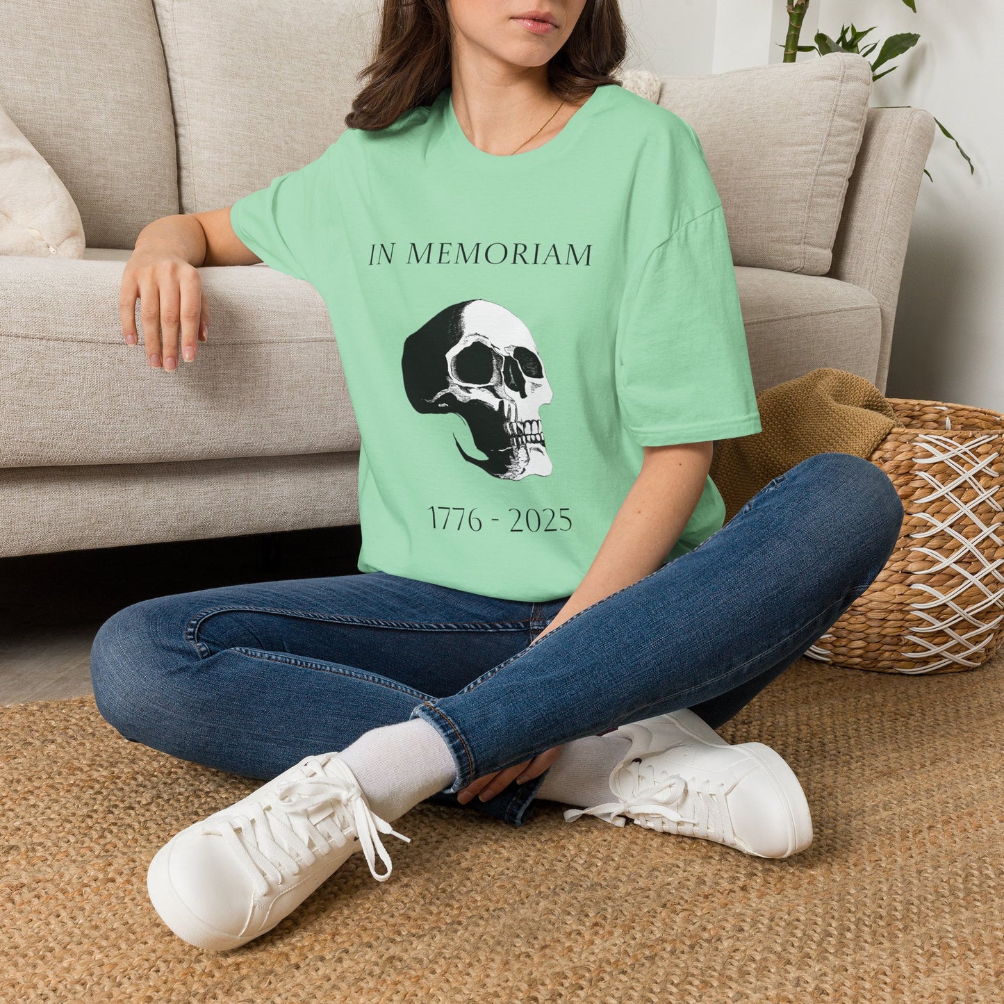 In Memoriam Skull Graphic T-Shirt, Unisex Casual Tee in Remembrance for the Death of Liberty
